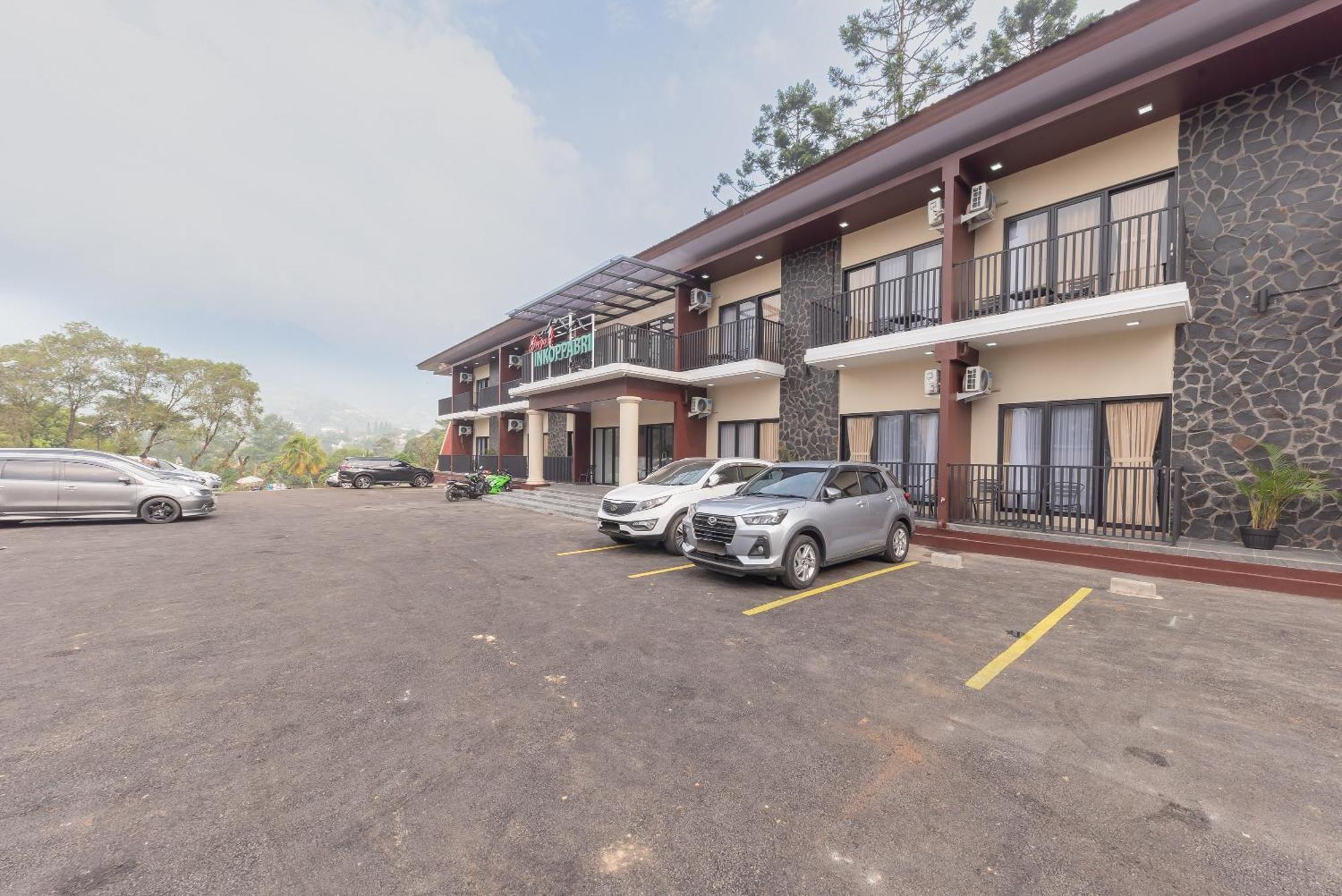 Urbanview Hotel Inkoppabri Cisarua Puncak מראה חיצוני תמונה