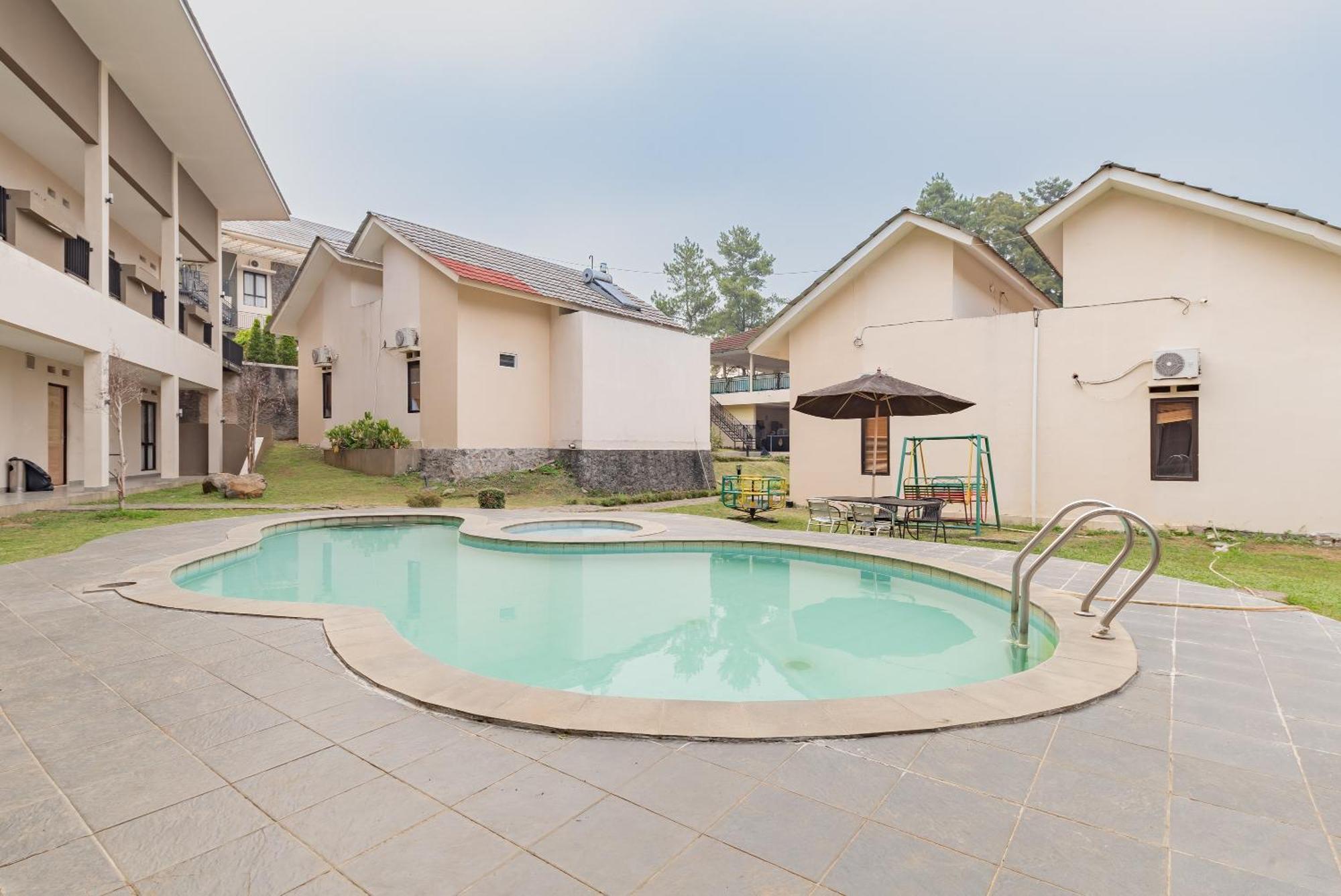 Urbanview Hotel Inkoppabri Cisarua Puncak מראה חיצוני תמונה